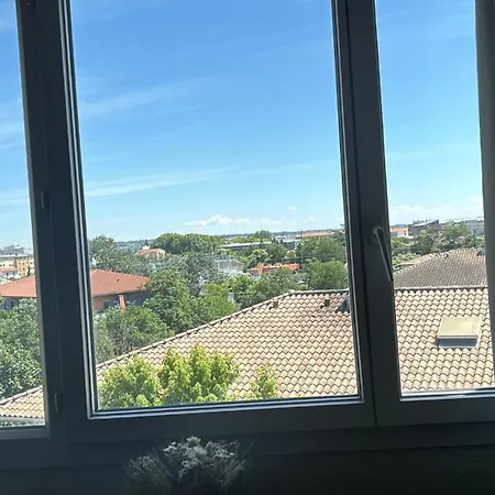 Joli T2 Metro La Vache Apartment *